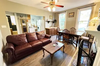 Image de Wilkinsburg Sanctuary w/ Free Street Parking