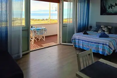 Image de Relaxing seaside apartment 10' from Fiumicino Airport. Possible shuttle