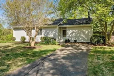 Image de Quite 3-Bedroom House in Reston Near it All!