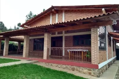Image de La CABAÑITA \nCABAÑAS La Lagunita Mazamitla