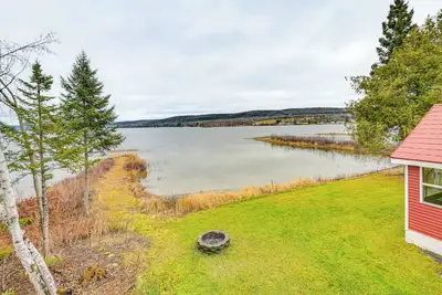 Image de Waterfront Oasis: Family Retreat on Long Lake!