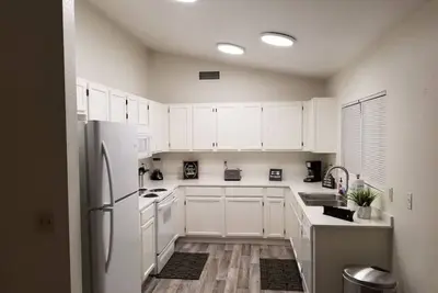 Image de Willow · The entire home is for you! Come stay in Peoria!