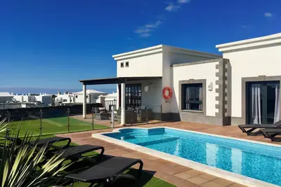 Stunning Villa Aroca with sea views and private pool