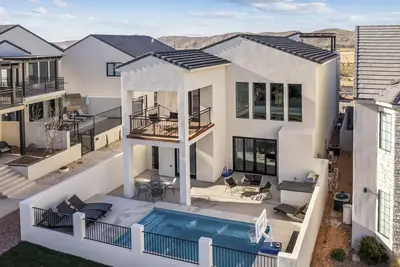 Image de Zions Observation is your Scenic Escape with Views