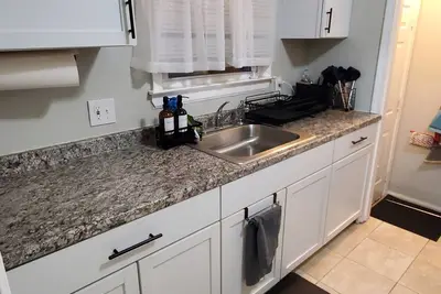 Image de Cozy 3-bedroom Home with WiFi & Parking in Detroit