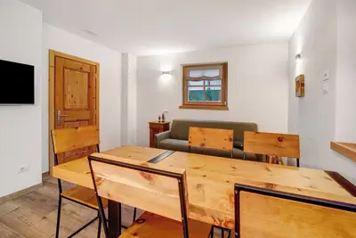 Image de Chalet 'Pieri - Appartamento Bedogn' avec vue sur montagne et Wi-Fi