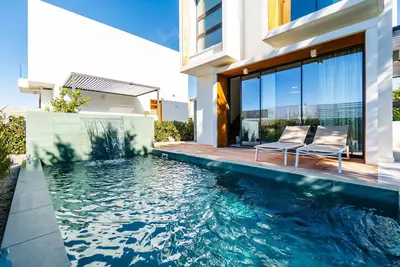 Image de Villa Laurus 4 by Ezoria Villas