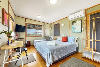 Image de Cooroy - Bewell Eco Cottage - Garden Views - 25 mins to Noosa Heads -