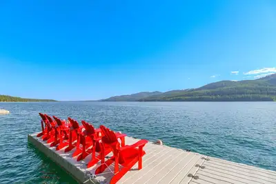 Luxurious Lakefront Escape on Whitefish Lake