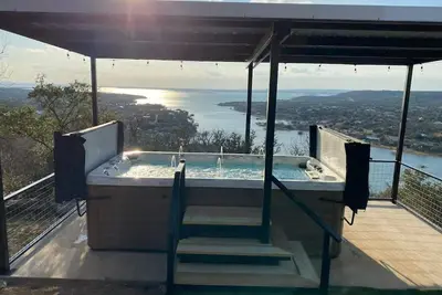 Image de Lakeview Lodge on Spider Mountain ~ Amazing Views