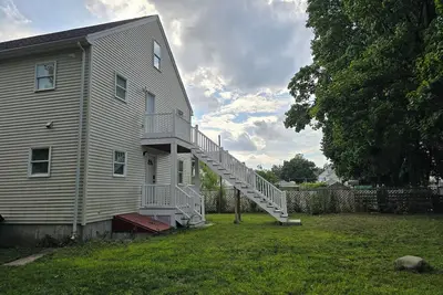 Image de Luxurious 8-bedrooms Apt. , two suites in Malden Ma close to Cambridge, Boston Ma
