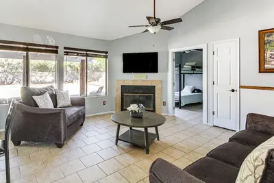 Image de 8 Mi to Linda Vista Trail: Tucson Home w/ Patio