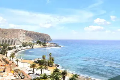 Stunning Holidays, SeaFront, On The Promenade
