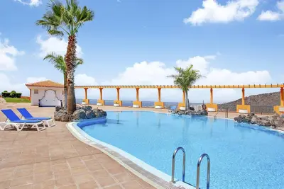 Best Apartment, Huge Terrace Overlooking The Coast
