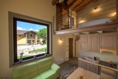 Image de Charmant appartement d'Alessandria avec piscine partagée et vue sur la ville