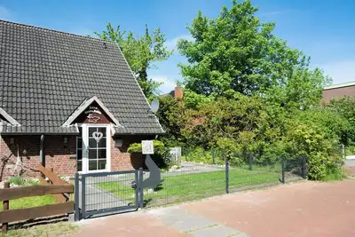 Image de Vacation home Ostseerobbe with terrace in Schönberg