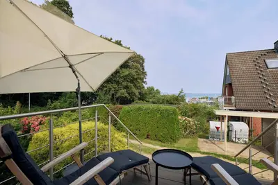 Image de Pamir vacation apartment with terrace in Haus Blauer Blick in Laboe