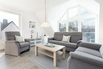 Image de Bounty vacation apartment with south-facing balcony close to the beach