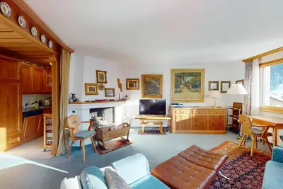 Image de Apartment Belvair 39 - 3. 5-Room Apartment with Balcony in Zuoz