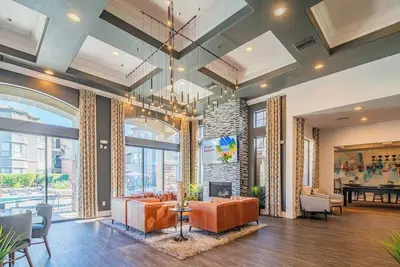 Image de Westgate District Stay | Pool, Gym, Parking & W/D