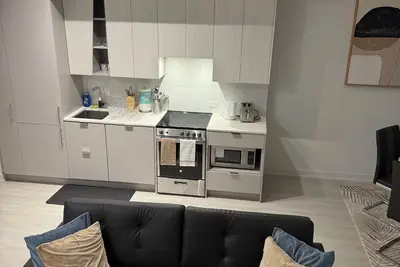 Image de Deluxe Condo Apartment in Square 1 Area. Your perfect getaway awaits.