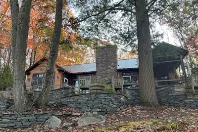 Image de Lakefront Retreat 20 minutes from Middlebury