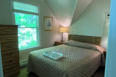 Image de 3 Bedroom Cottage at the 500 acre Poland Spring Resort with lots of onsite activities!