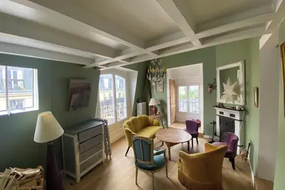 Image de Charmant loft duplex ensoleillé, atypique, vues sur le Panthéon et Notre-Dame