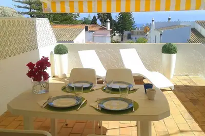 Image de Private Pool and just 3 mins Walk to Blue Flag Beach, Restaurants and Promenade.