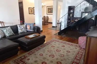 Image de La place de Jake maison moderne, confortable et ensoleillée de 3 chambres