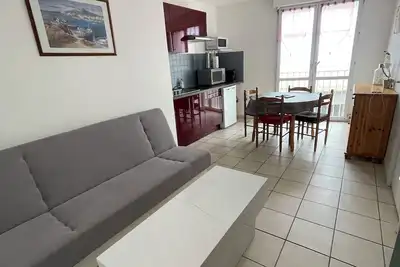 Image de Appartement 29m2 plein centre avec cave pour vélos