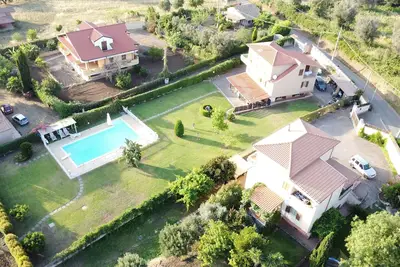 Image de Le Ville Rosa Pi, with two pools for 20 persons near Tropea