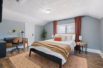 Image de Spacious, Private Bedroom Prime Location Near Unmc/Blackstone - Shared House