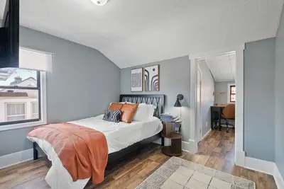 Image de Private Bd + Lounging Rm, Near Unmc & Blackstone - Shared House