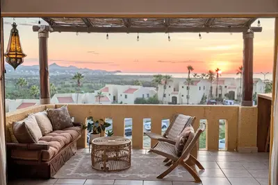 Image de 3 Bd Penthouse in the heart of San Jose Del Cabo