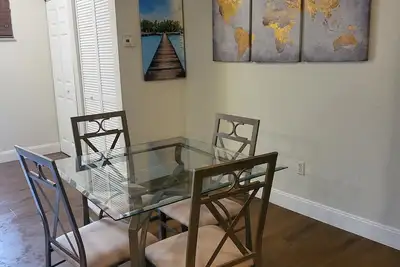 Image de 1 bedroom for you to enjoy.