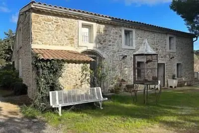 Image de The Wine Lodge, gîte au cœur d'un domaine viticole