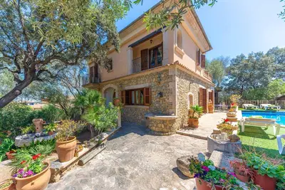 Image de Villa à Maria de la Salut avec Piscine & Bbq