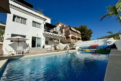 Image de Fuengirola El Coto with Pool by Homing
