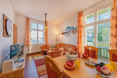 Image de Villa Kaiserhof 08 - warm-toned domicile with balcony