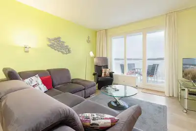 Apartment no. 26 with balcony in the apartment house Strandhotel Laboe