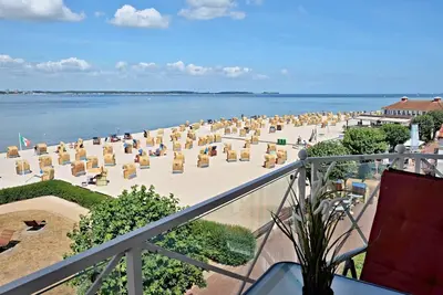 Apartment no. 27 with balcony in the apartment house Strandhotel Laboe