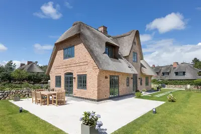 Image de Vacation home Pidder Hüs Sylt - Holiday homes Kampen