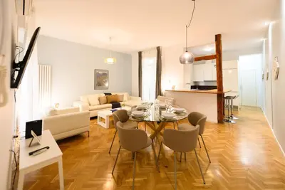 Image de Maison élégante de 3 chambres dans le centre de Madrid