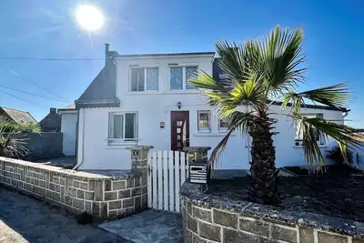 Image de Maison moderne à Plouhinec avec jardin clos, Wifi, animaux admis, proche plages