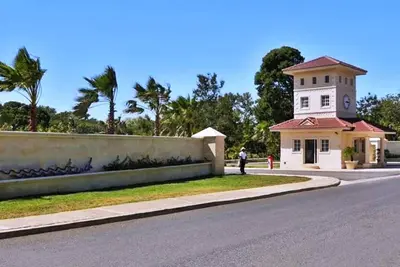 Image de Joli condo sur la plage, proche de tout á Sosua, 2 chambres á coucher, piscine