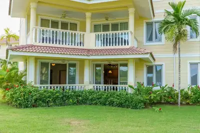 Image de Am Sandstrand, ruhig, mit einem Bier und einer Frau!