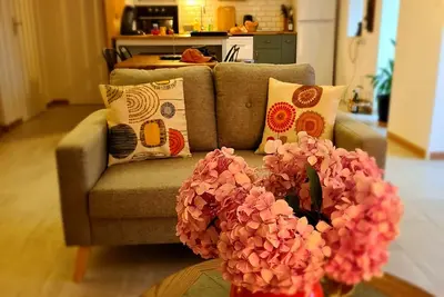 Image de Le Petit Velours, Gite Le Petit Velours, au cœur des crus du Beaujolais.