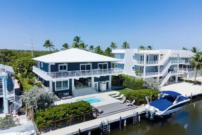 Image de Ultimate Islamorada Oasis with Pool, Dock, & More