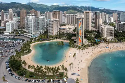 Image de Ilikai Hotel Lite #603: Studio condo with Mountain Views